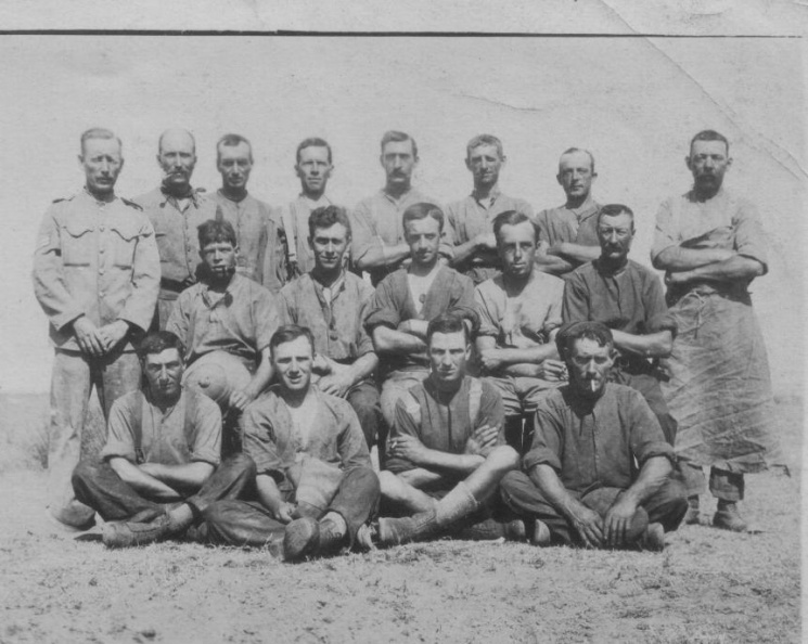 Jos b-1884 1st world war _middle of middle row_.jpeg